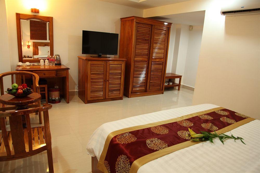 Huang Ting Hotel Phnom Penh Luaran gambar