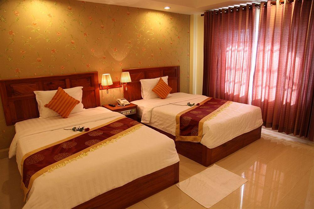 Huang Ting Hotel Phnom Penh Luaran gambar