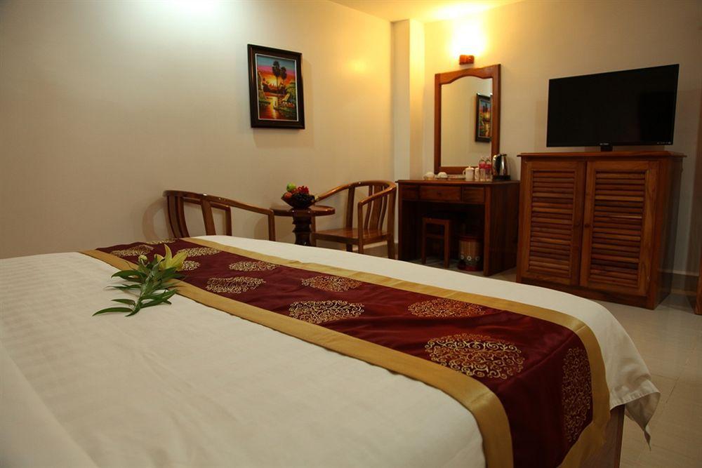 Huang Ting Hotel Phnom Penh Luaran gambar