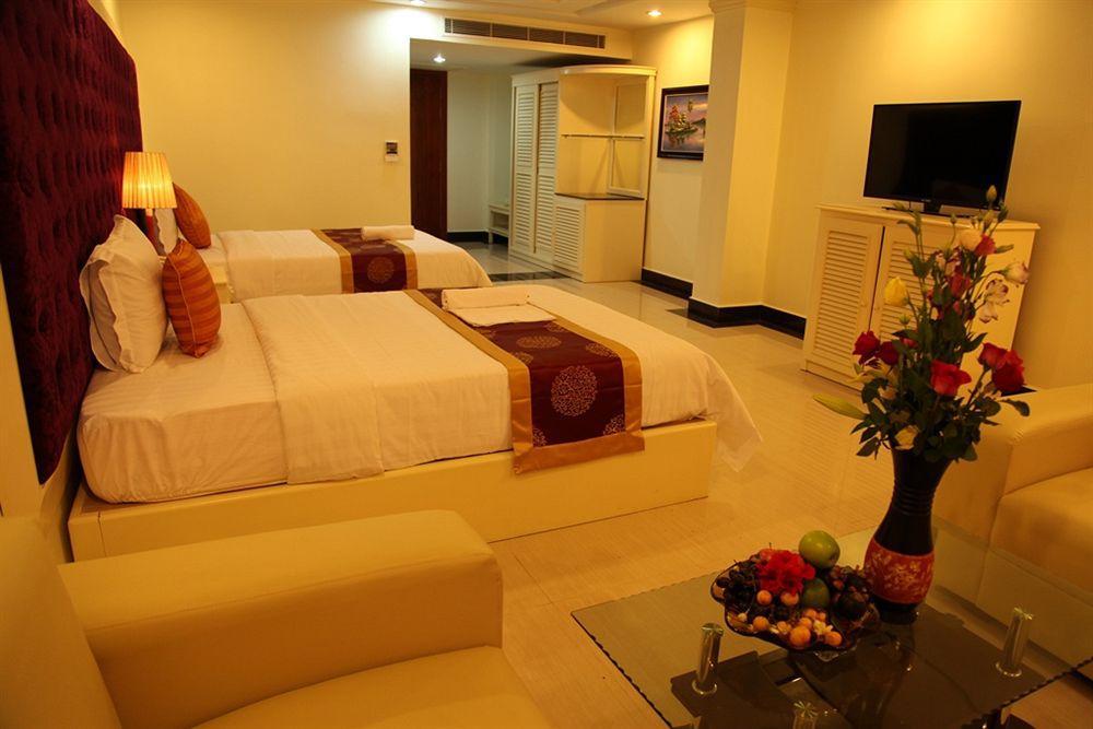 Huang Ting Hotel Phnom Penh Luaran gambar