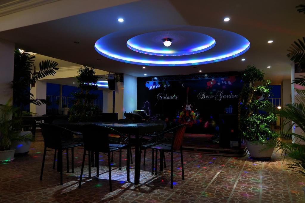 Huang Ting Hotel Phnom Penh Luaran gambar