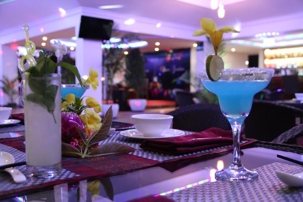 Huang Ting Hotel Phnom Penh Luaran gambar