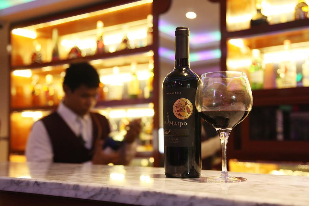 Huang Ting Hotel Phnom Penh Luaran gambar