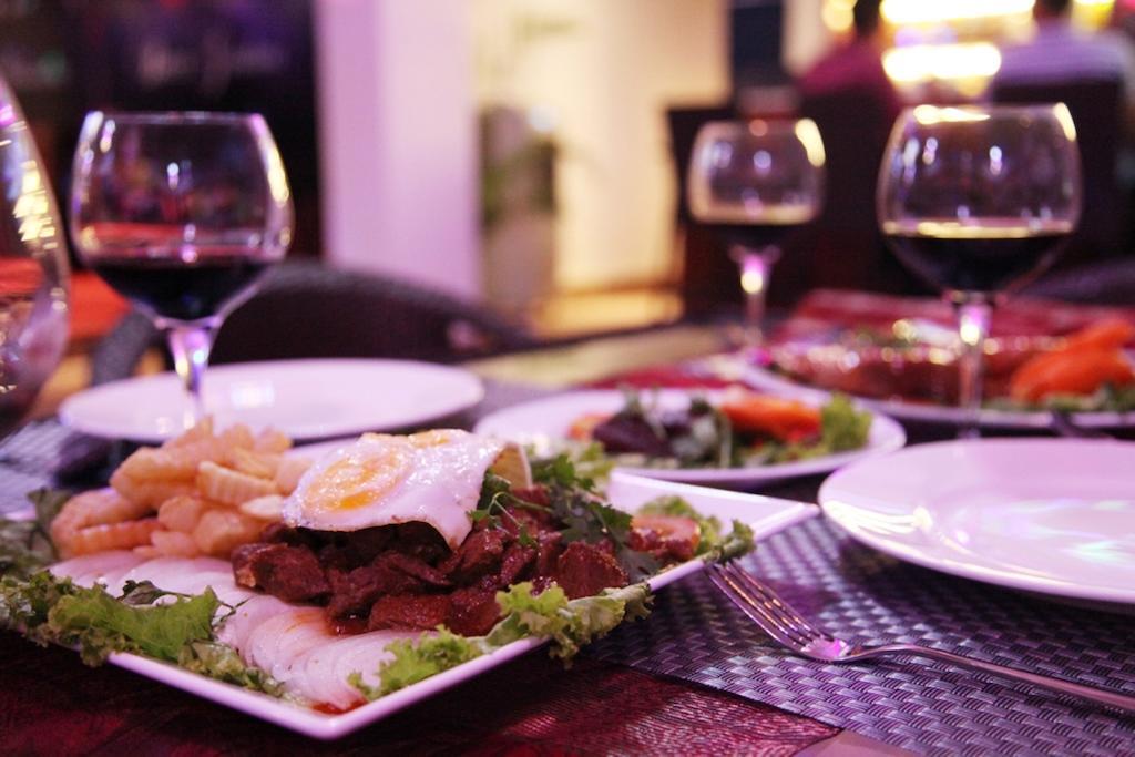 Huang Ting Hotel Phnom Penh Luaran gambar