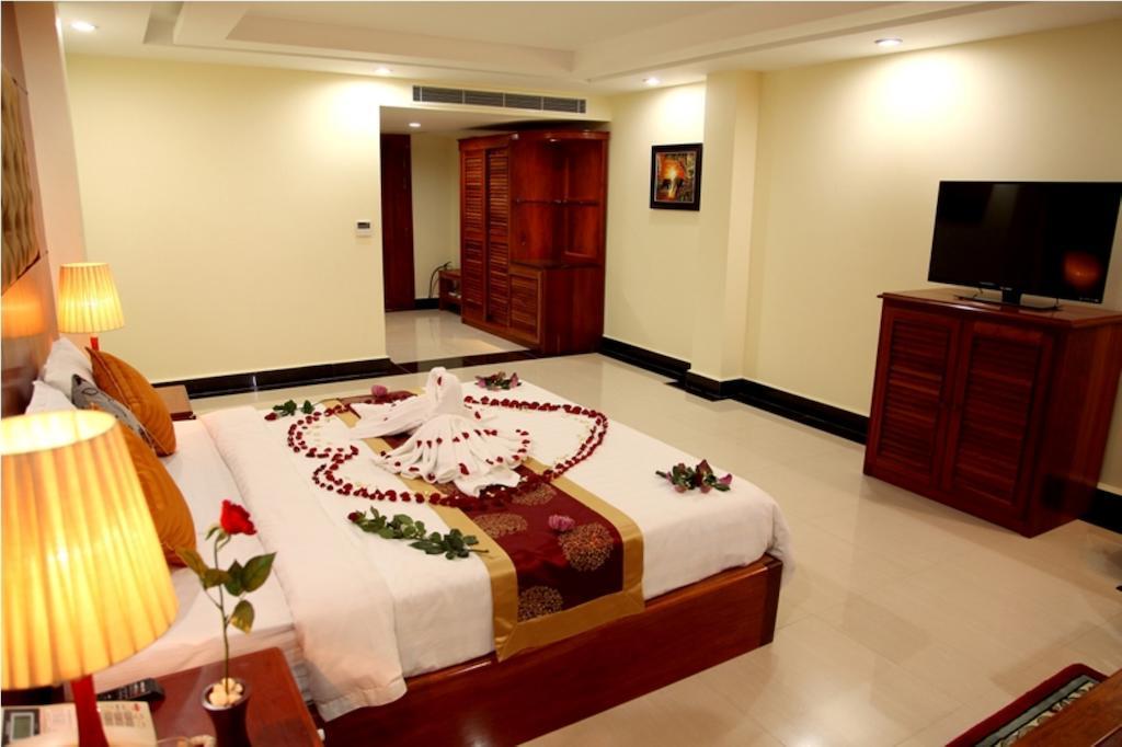 Huang Ting Hotel Phnom Penh Luaran gambar
