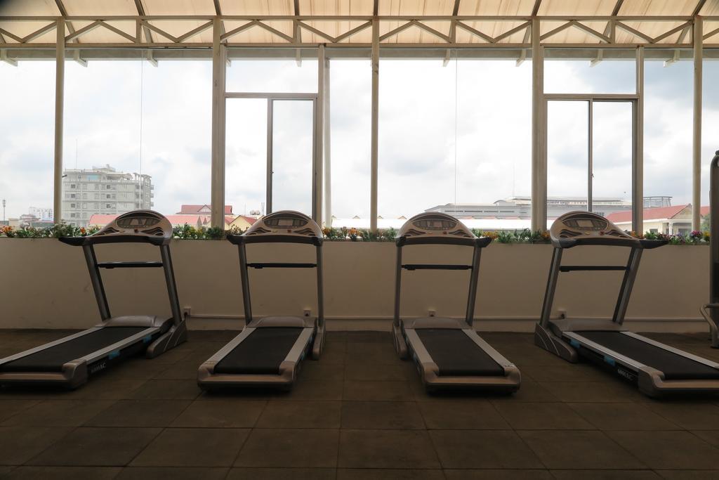 Huang Ting Hotel Phnom Penh Luaran gambar