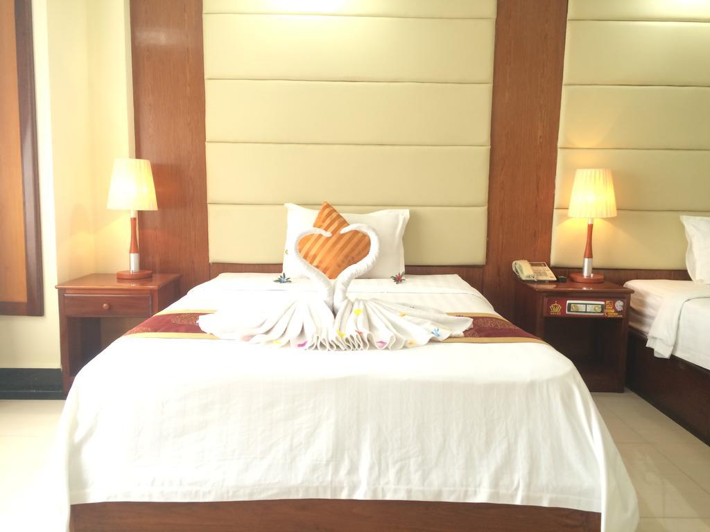 Huang Ting Hotel Phnom Penh Luaran gambar