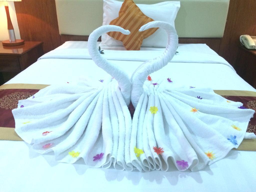 Huang Ting Hotel Phnom Penh Luaran gambar