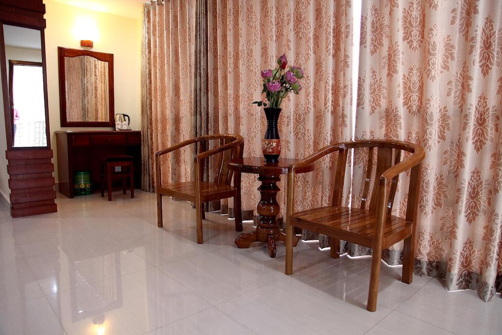 Huang Ting Hotel Phnom Penh Luaran gambar